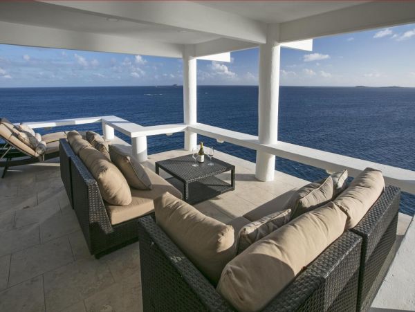 St. Thomas Vacation Rental: Secluded Cliffside Luxury Villa