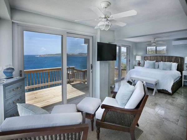 St. Thomas Vacation Rental: Secluded Cliffside Luxury Villa