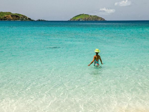 St. Thomas Vacation Rental: Secluded Cliffside Luxury Villa