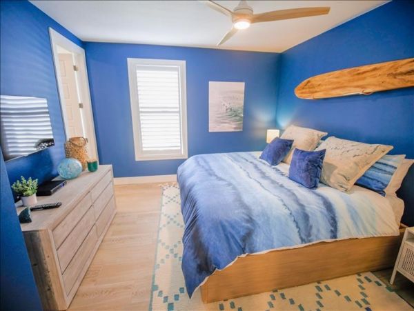 Bradenton Beach Vacation Pool & Spa Home Walk to Beach