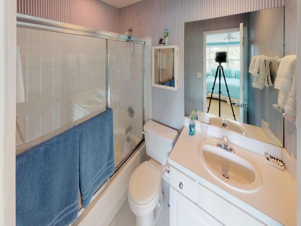 Lovely Key West 2 Bedroom Vacation Getaway
