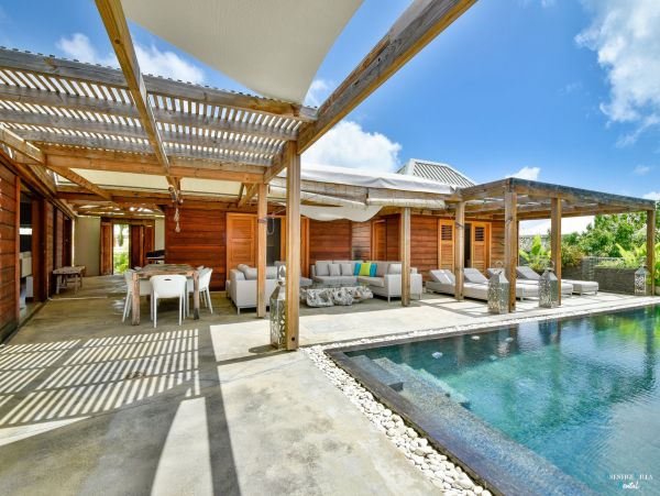 Guadeloupe Home 962601