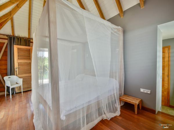 Guadeloupe Home 962601