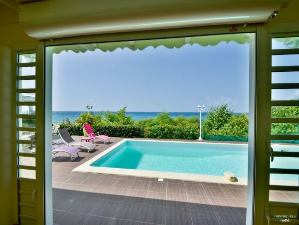 Guadeloupe Home 962604