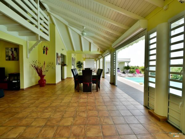 Guadeloupe Home 962604