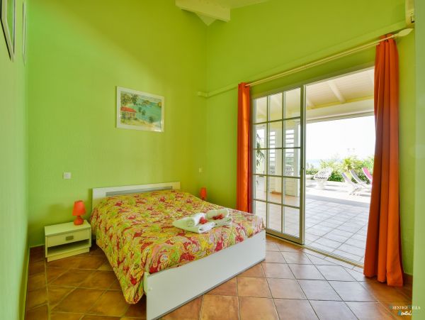 Guadeloupe Home 962604