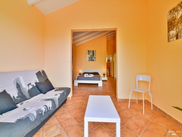 Guadeloupe Home 962604
