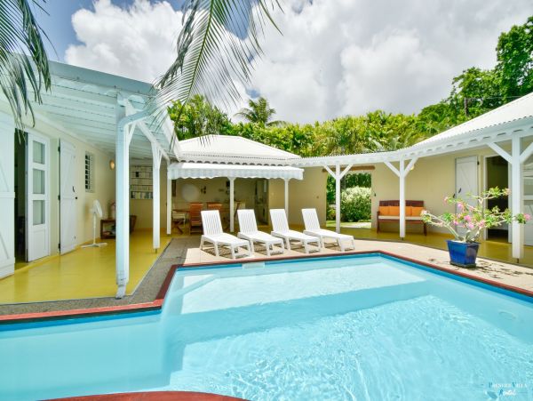 Guadeloupe Home 962607