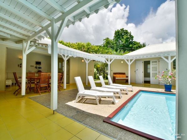 Guadeloupe Home 962607