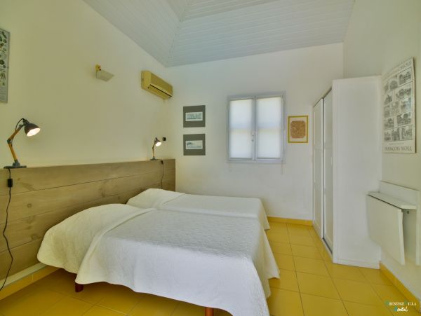 Guadeloupe Home 962607