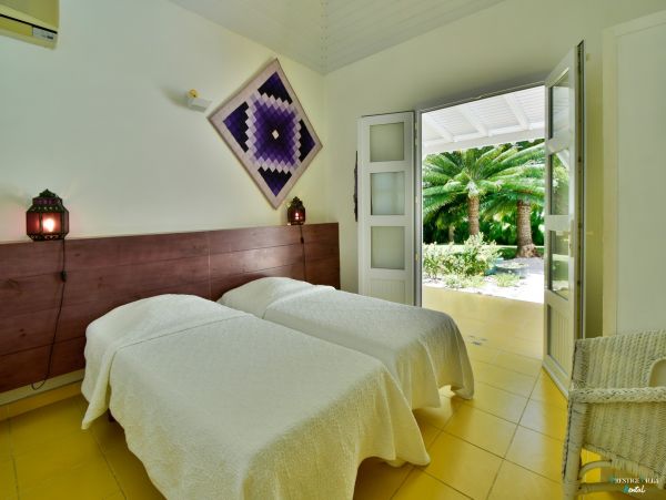 Guadeloupe Home 962607