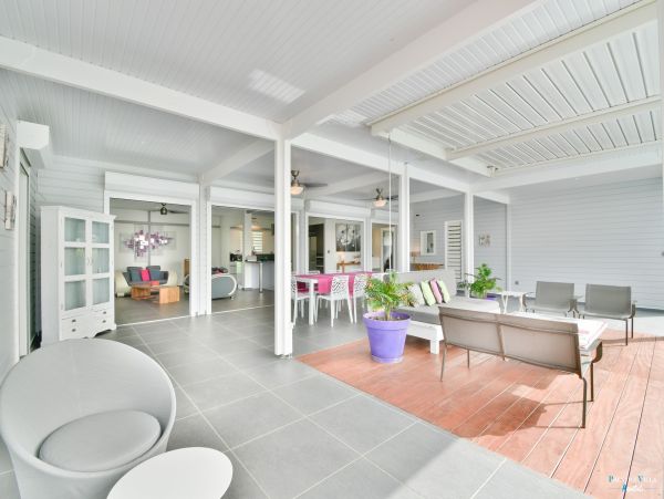 Guadeloupe Home 962608