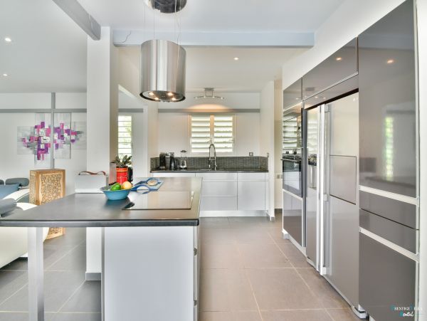 Guadeloupe Home 962608