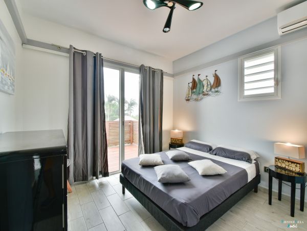 Guadeloupe Home 962608