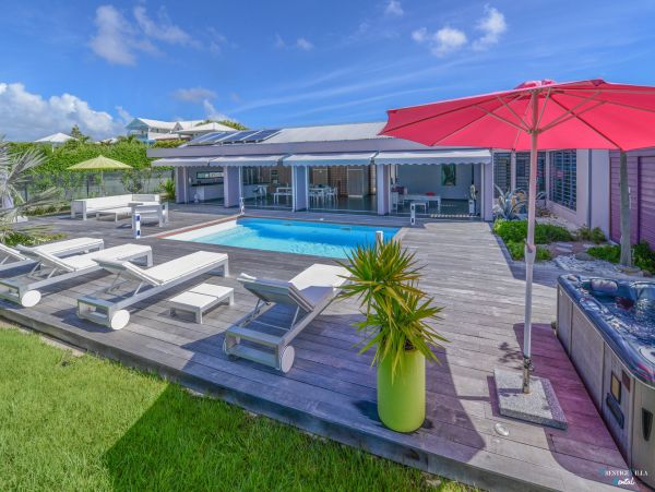 Guadeloupe Home 962609