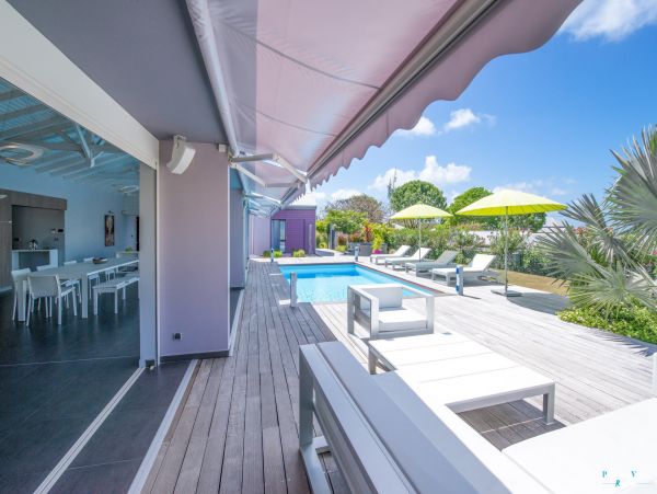 Guadeloupe Home 962609