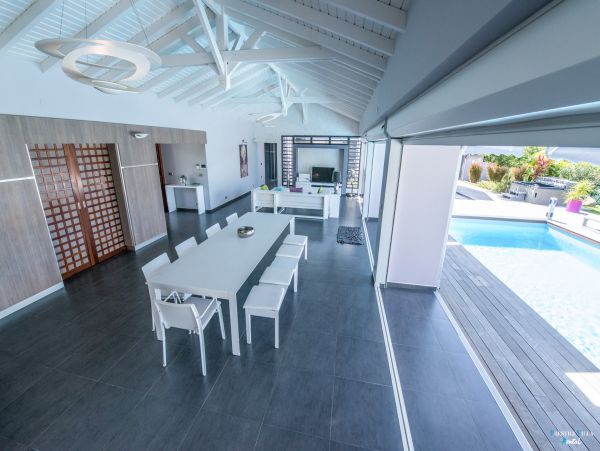 Guadeloupe Home 962609