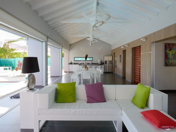 Guadeloupe Home 962609