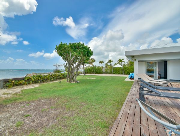 Guadeloupe Home 962610