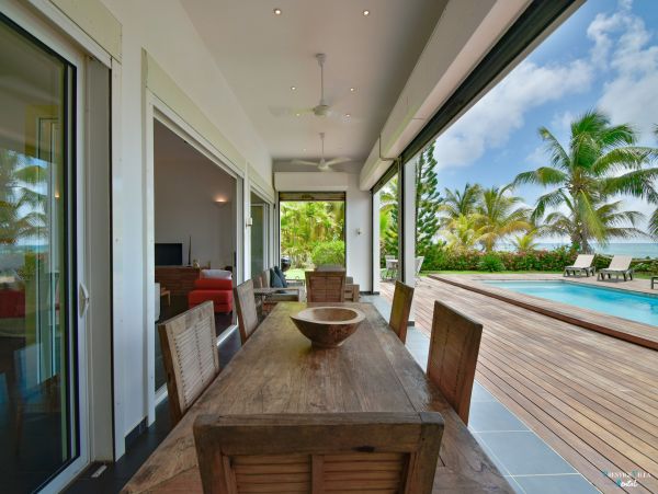 Guadeloupe Home 962610