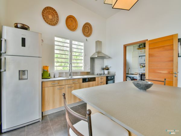 Guadeloupe Home 962610