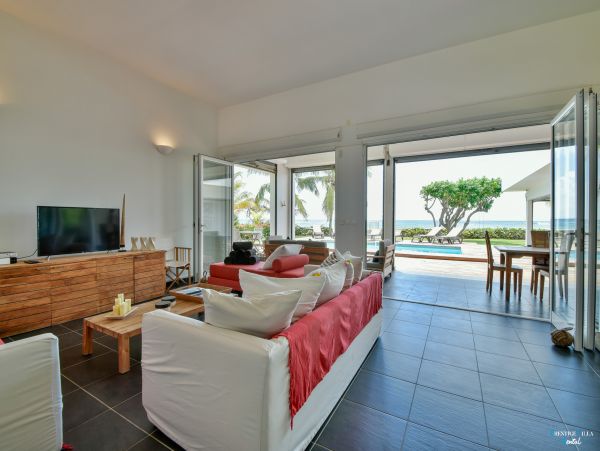Guadeloupe Home 962610