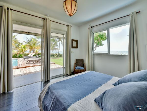 Guadeloupe Home 962610