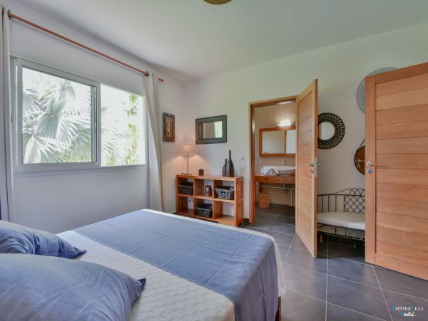 Guadeloupe Home 962610