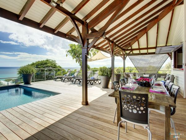 Guadeloupe Home 962611