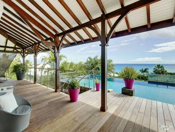 Guadeloupe Home 962611