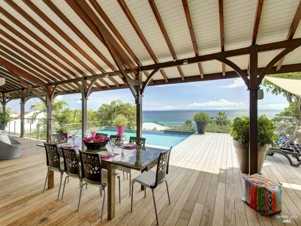 Guadeloupe Home 962611