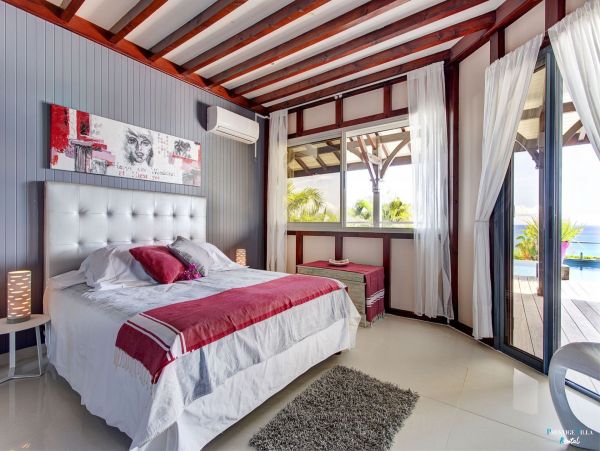 Guadeloupe Home 962611