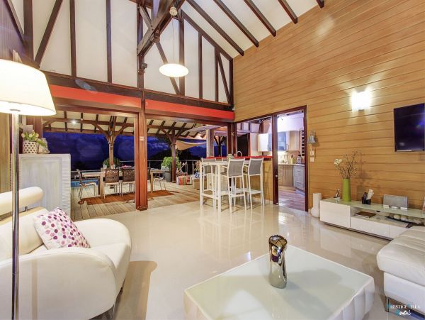 Guadeloupe Home 962611