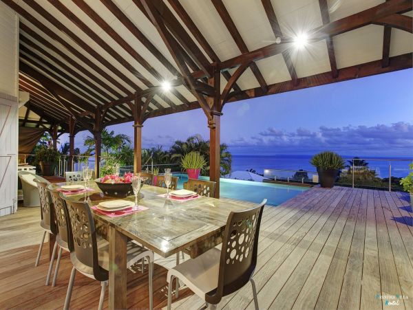 Guadeloupe Home 962611