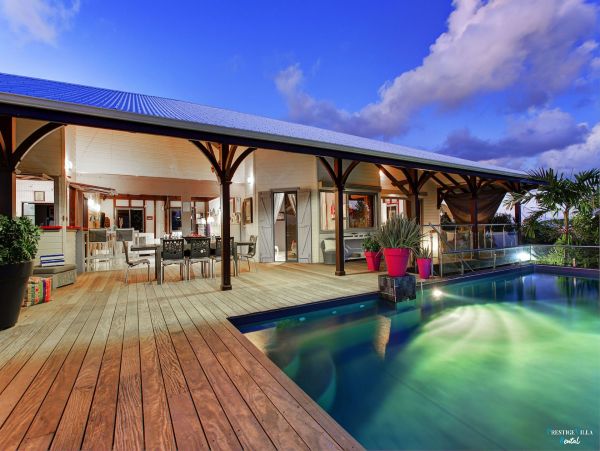 Guadeloupe Home 962611
