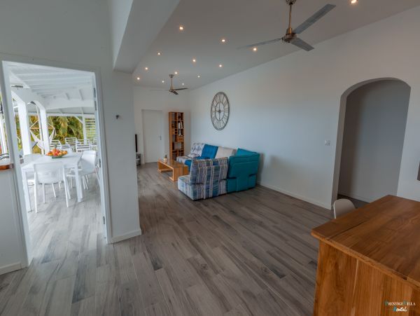 Guadeloupe Home 962616
