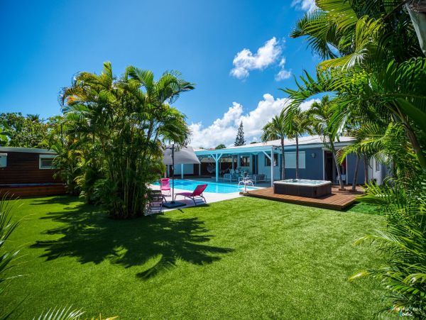 Guadeloupe Home 962617