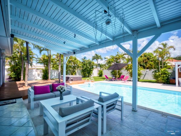 Guadeloupe Home 962617