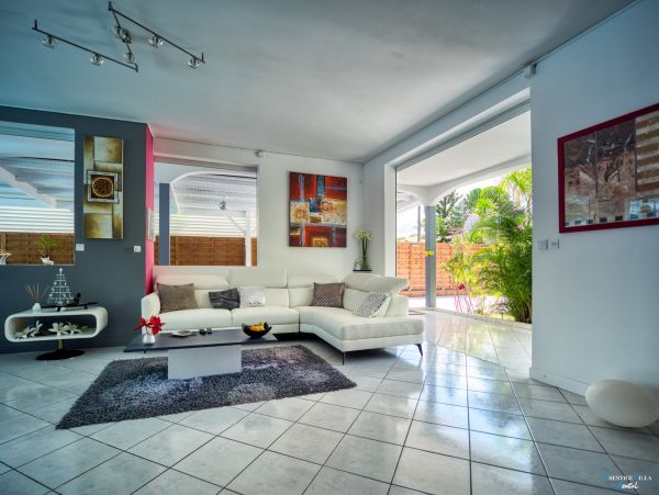 Guadeloupe Home 962617
