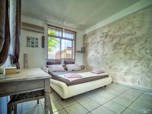 Guadeloupe Home 962617