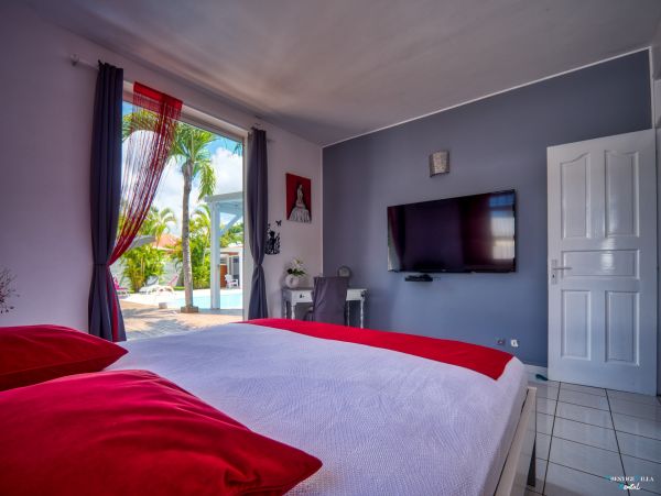 Guadeloupe Home 962617