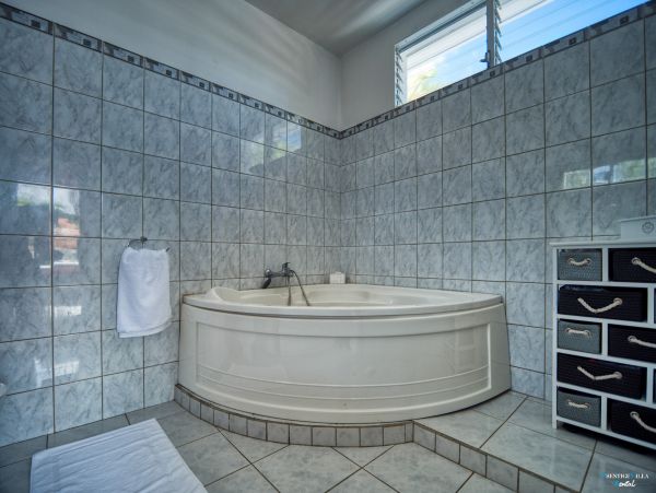 Guadeloupe Home 962617