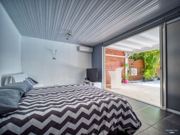 Guadeloupe Home 962617