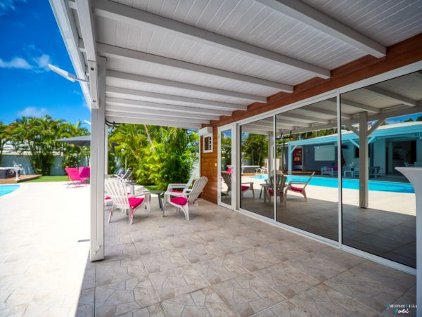 Guadeloupe Home 962617