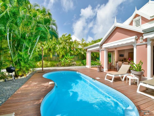 Guadeloupe Home 962618