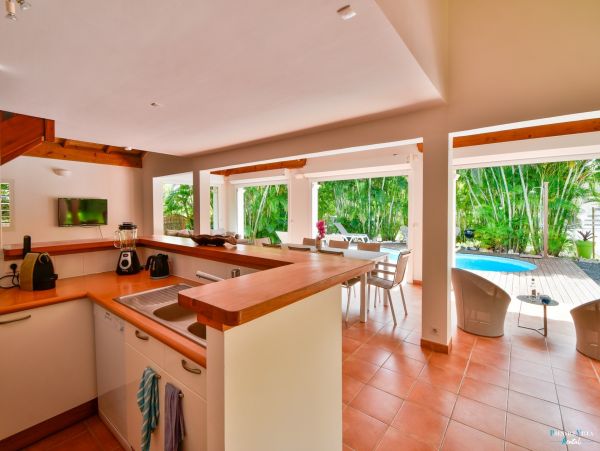 Guadeloupe Home 962618