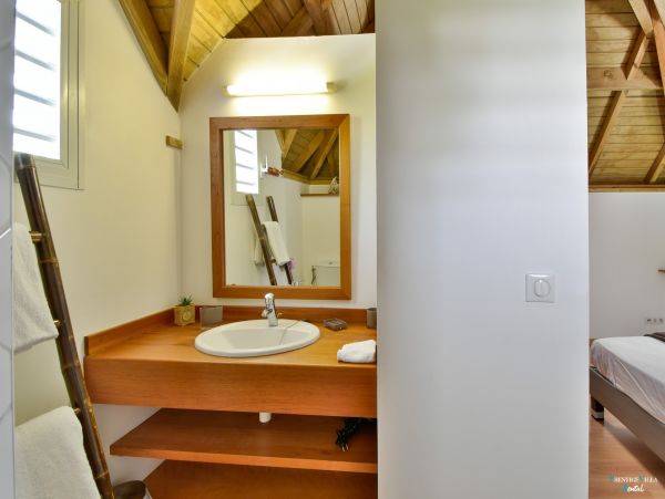 Guadeloupe Home 962618