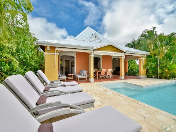 Guadeloupe Home 962620