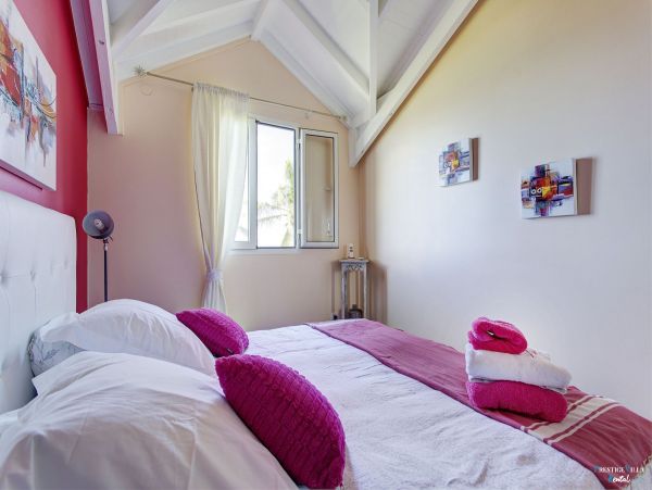 Guadeloupe Home 962621