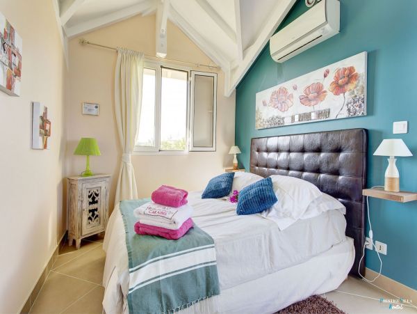 Guadeloupe Home 962621